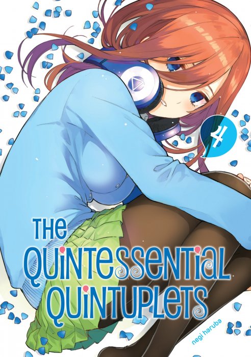 The Quintessential Quintuplets, Volume 4 (The Quintessential Quintuplets #24-32)