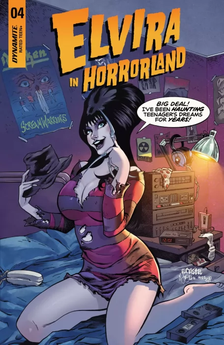 Elvira in Horrorland (Elvira in Horrorland #4)